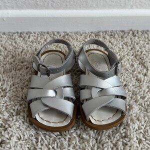 Salt Water Sandals Silver Size 5 Toddler